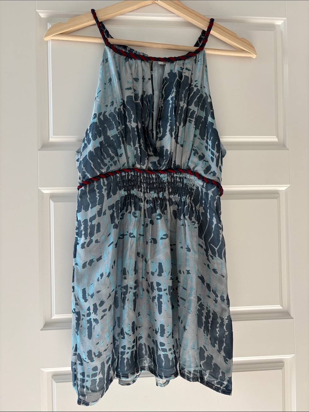 NWT Blue Tassel 100% Silk Printed Blue Halter Tank Size Medium